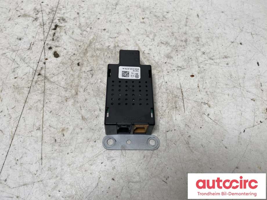 Antenne forsterker til VW Tiguan, 2011-2016 (Type I, Fase 2)  (..|5N0 035 570 A)