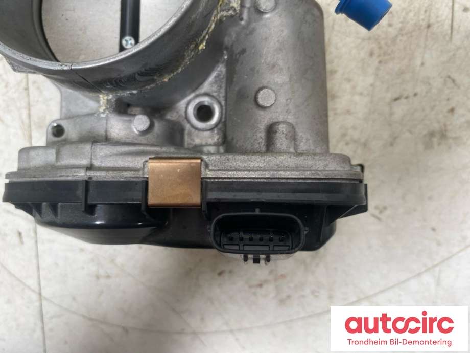 Spjeldhus til Toyota Camry 2019-->>  (..|22030-25020|2203025020|)
