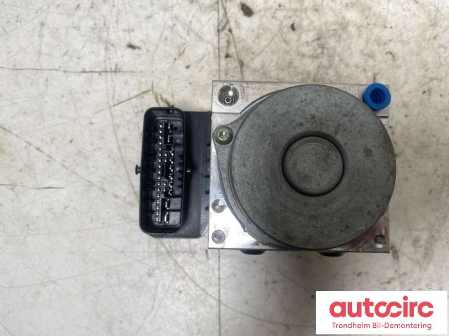 ABS sentral til Toyota Camry 2019-->>  (..|4405033490|)