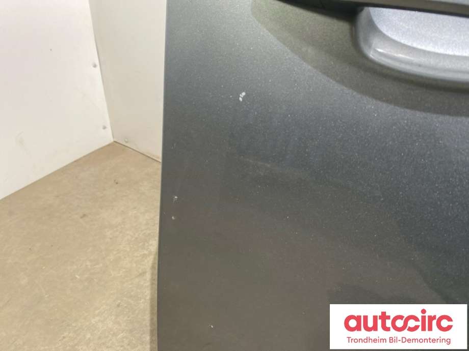Dør høyre foran til Opel Astra J 2010-2015  (13285607|13330766|)