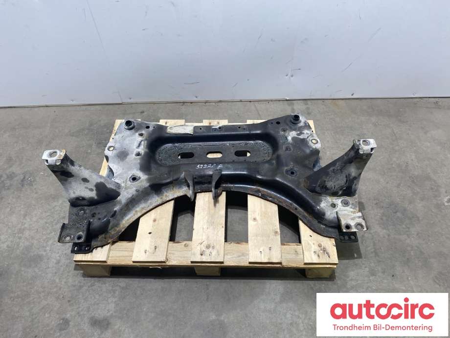 Travers foran hoved til Nissan Qashqai, 2014-2021 (Type II)  (54401HV00A)