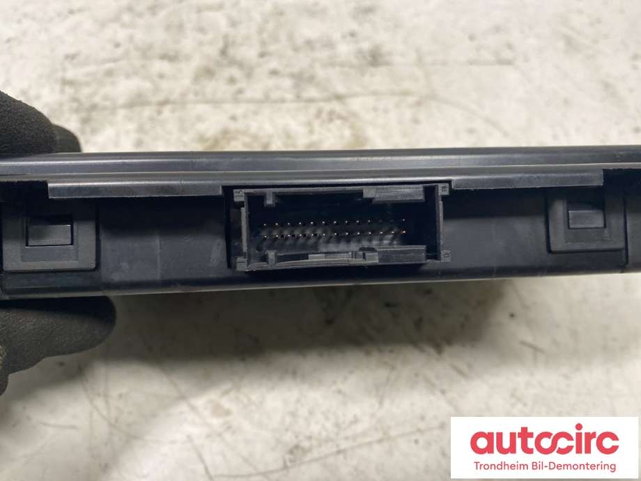 Styreenhet (FRM - Footwell Module) til BMW 1-Serie 2004-2011 (E81/E82/E87/E88) (E81/E82/E87/E88) (61 35 9 128 184|)