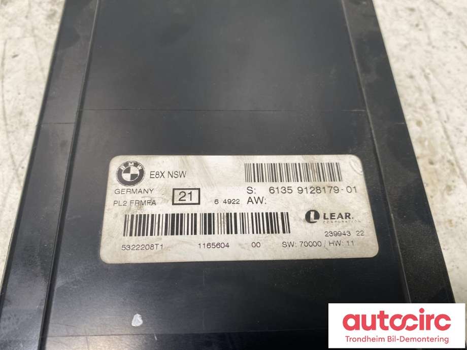 Styreenhet (FRM - Footwell Module) til BMW 1-Serie 2004-2011 (E81/E82/E87/E88) (E81/E82/E87/E88) (61 35 9 128 184|)