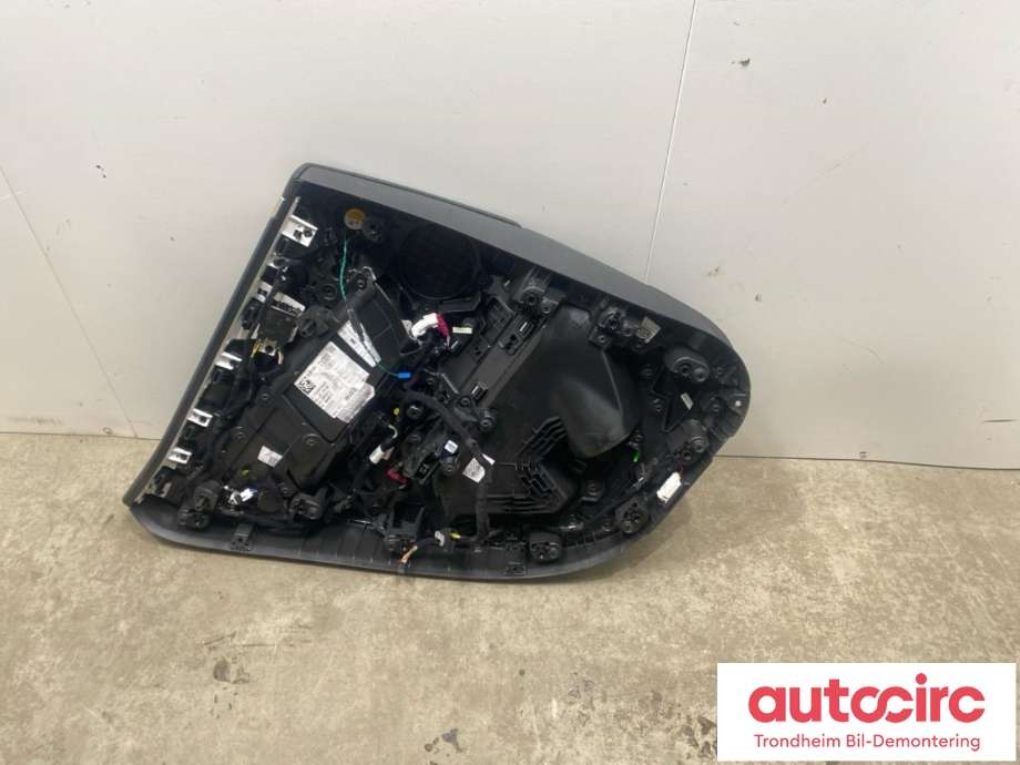 Dørtrekk høyre til BMW iX 2021-->> (I20) (I20) (HØYRE BAK|51425A15772|)
