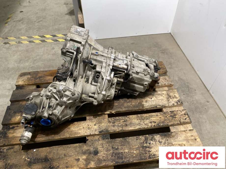 Girkasse 4WD komplett til Ford Transit 2014-->>  (MT82, 6 TRINNS|2498755| 2694407|KK3V-7003-AD|RMKK3V-7003-AD|)