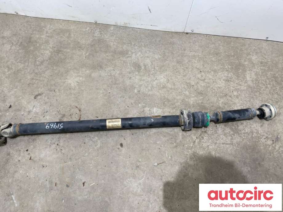 Mellomaksel til Ford Kuga 2008-2012 (Type I)  (1541780|9V4N-7L190-AA|31256426)