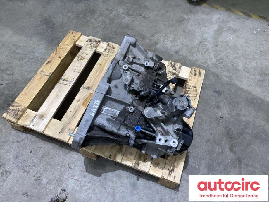 Girkasse manuell til Suzuki SX4 S-CROSS 2013-->> (Type II)  (...|2400067841|)