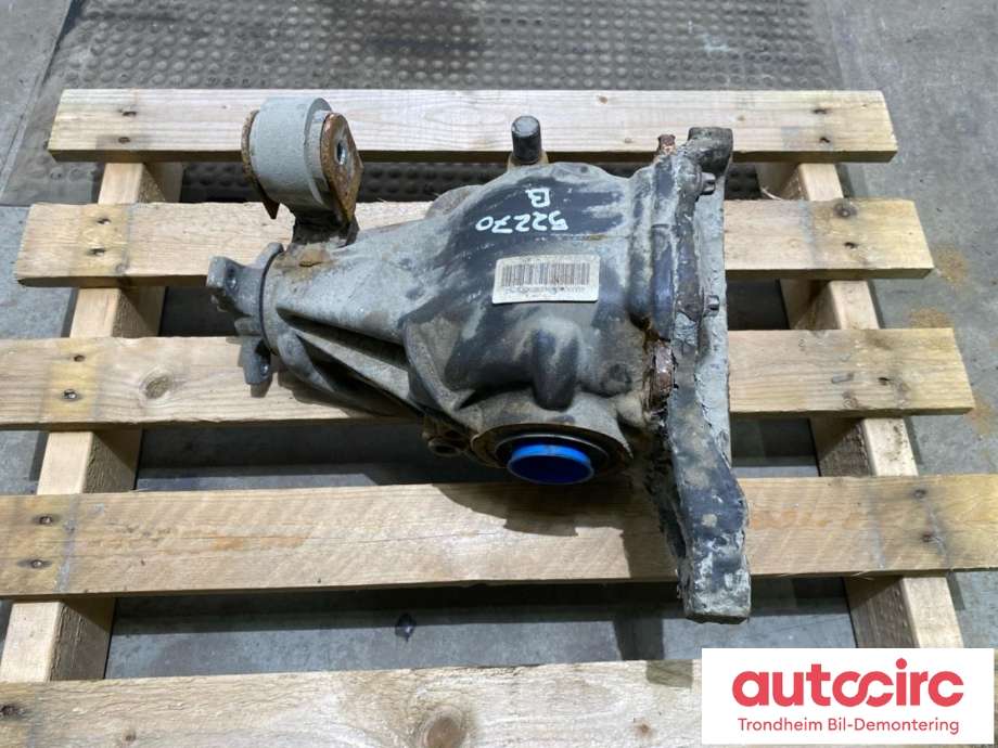 Kardang klokke bak til Mercedes GLK, 2008-2015 (X204) (X204) (A2043500614)