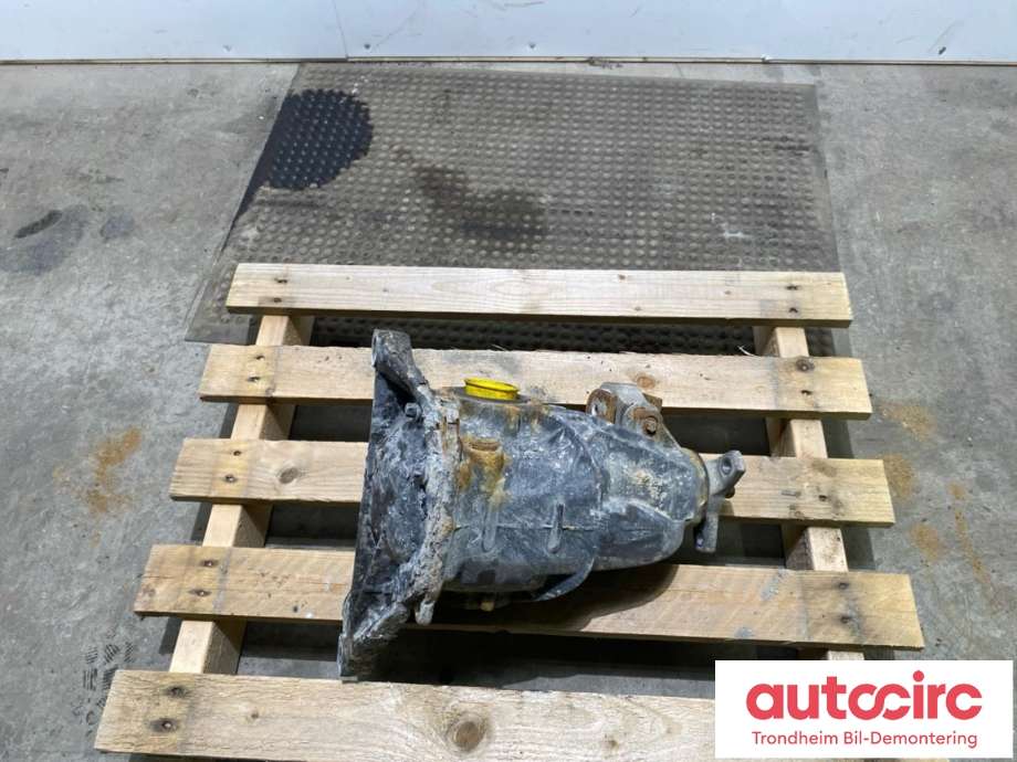 Kardang klokke bak til Mercedes GLK 2008-2015 (X204) (X204) (A2043500614|)