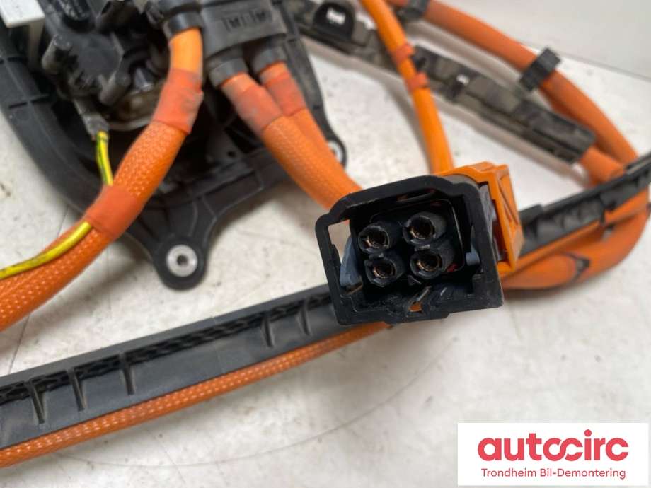 Batterilader inntak/luke til BMW iX 2021-->> (I20) (I20) (..|61295A5CED5|61125B39424|)