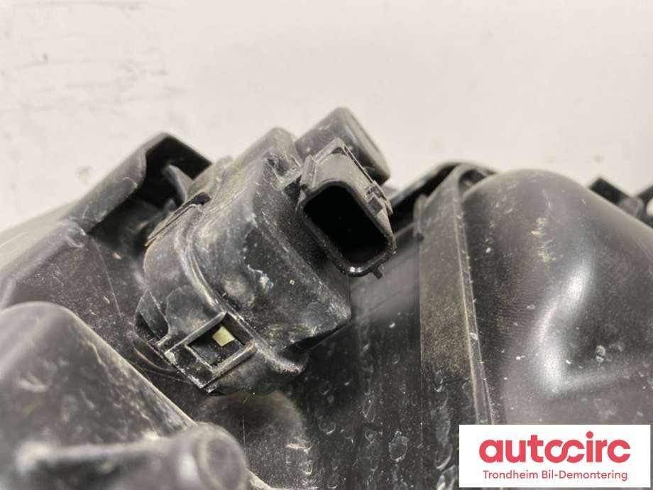 Frontlykt høyre halogen til Renault Kangoo 2008-2021 (Type II) (7701068178|)