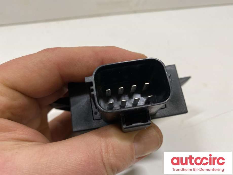 Styreenhet drivstoffpumpe til Jaguar XE 2015-->> (..|FK72-9D370-AD|T2H3325|T2H60345| FK729D370AA| FK729D370AH| FK729D370AD)
