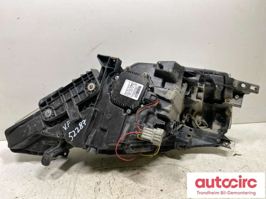Frontlykt venstre halogen til Nissan Leaf 2011-2017 (Type I)  (260603NA3C|)