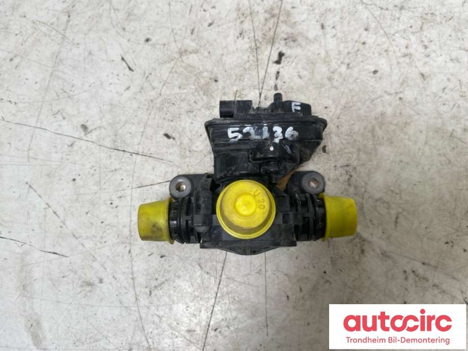 Ventil vann til BMW iX 2021-->> (I20) (I20) (..|64119462114|64 11 9 462 114|)