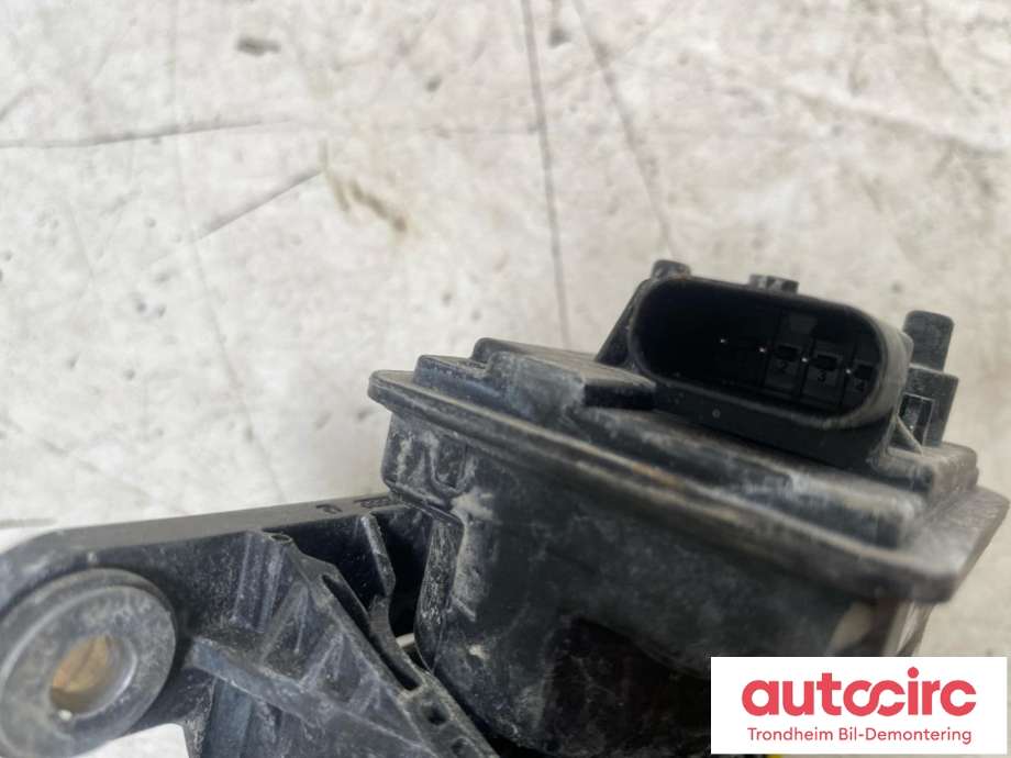 Ventil vann til BMW iX 2021-->> (I20) (I20) (..|64119462114|64 11 9 462 114|)
