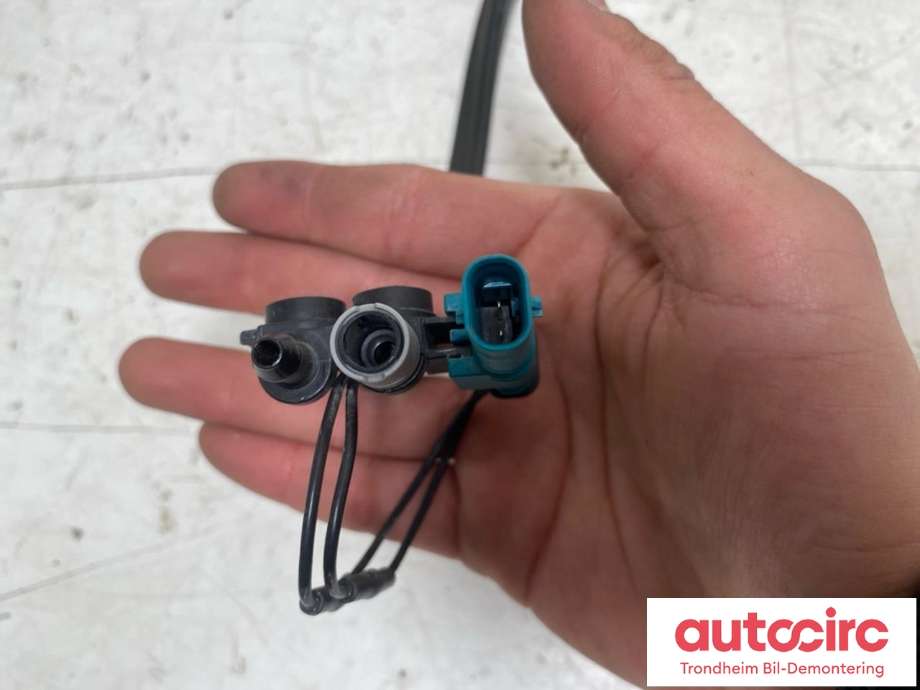 Viskerarm frontrute venstre til BMW iX 2021-->> (I20) (I20) (..|61617954653|61 61 7 954 653|)
