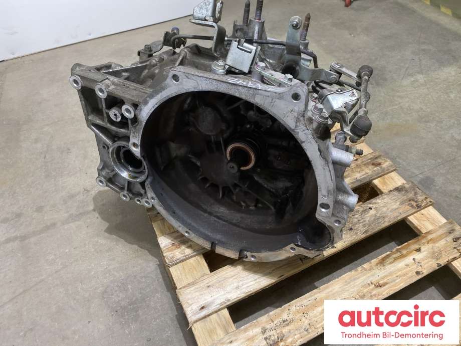 Girkasse manuell 6-trinn til Mitsubishi ASX 2010-2019  (..|2500A392|)