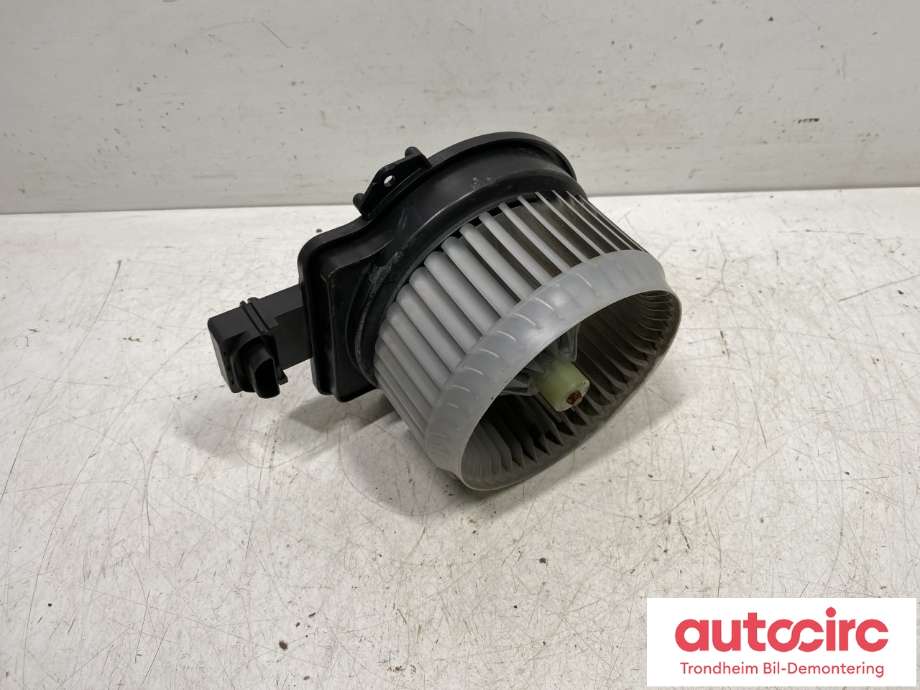 Varmeapparat motor til Suzuki SX4 S-CROSS 2013-->> (Type II)  (74150-61MA0|7415061MA0|)