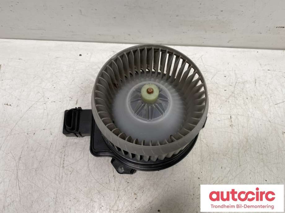 Varmeapparat motor til Suzuki SX4 S-CROSS 2013-->> (Type II)  (74150-61MA0|7415061MA0|)