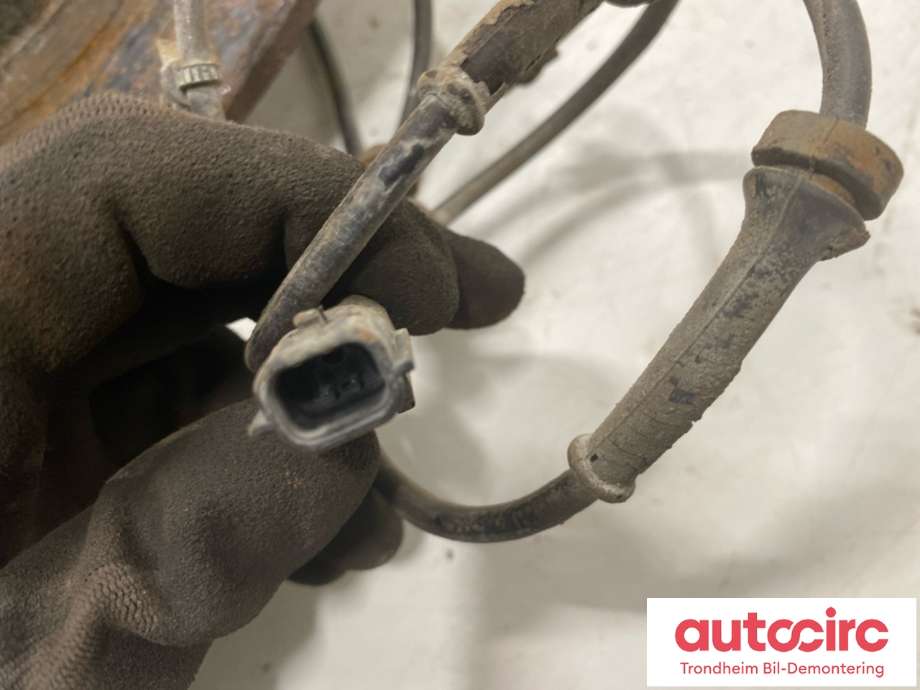 Hjulspindel venstre bak til Nissan Qashqai 2010-2014 (Type I, Fase 2) (43202JG01A|)