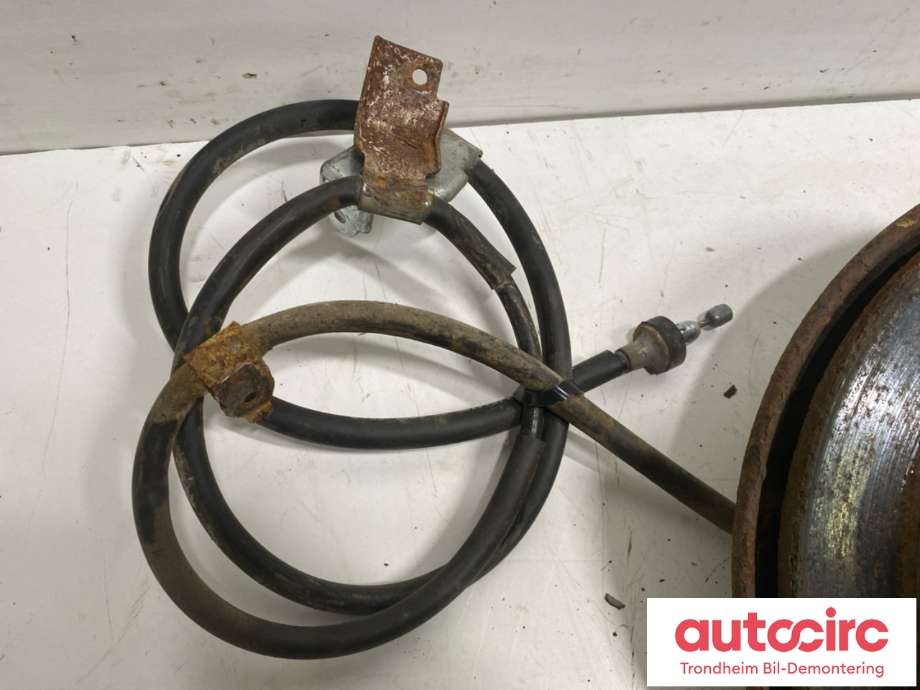 Hjulspindel venstre bak til Nissan Qashqai 2010-2014 (Type I, Fase 2) (43202JG01A|)