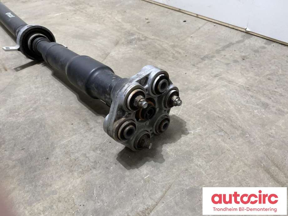 Mellomaksel bakre til BMW 4-Serie 2013-2020 (F32/F33/F36) (F32/F33/F36) (26108676287|)