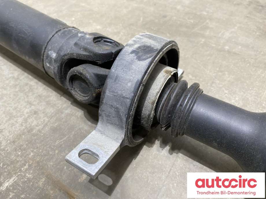 Mellomaksel bakre til BMW 4-Serie 2013-2020 (F32/F33/F36) (F32/F33/F36) (26108676287|)