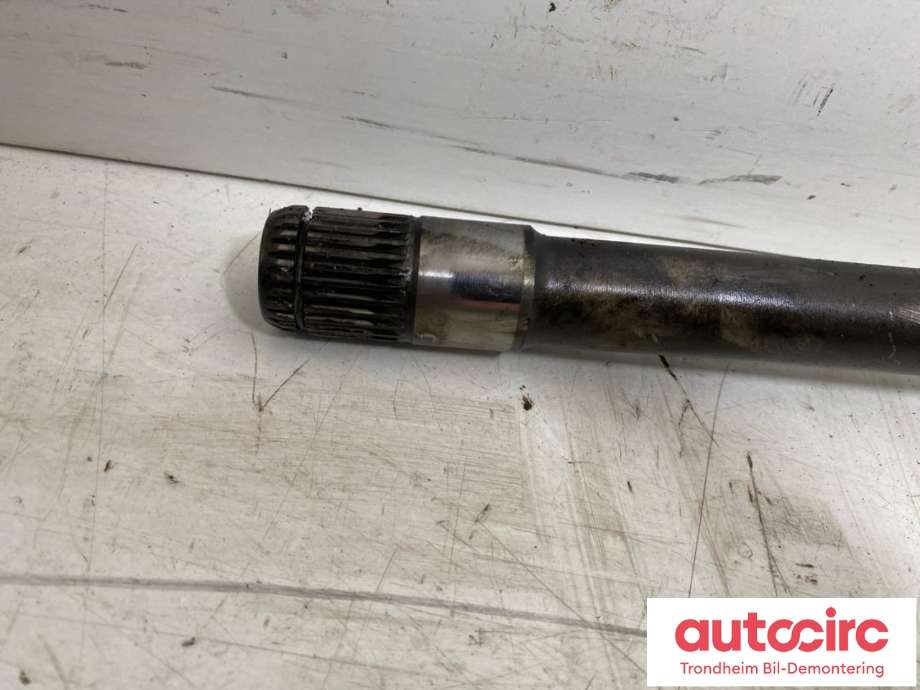 Drivaksel høyre foran, diesel/automat til BMW 4-Serie 2013-2020 (F32/F33/F36) (F32/F33/F36) (..|7597694|31607597694|)