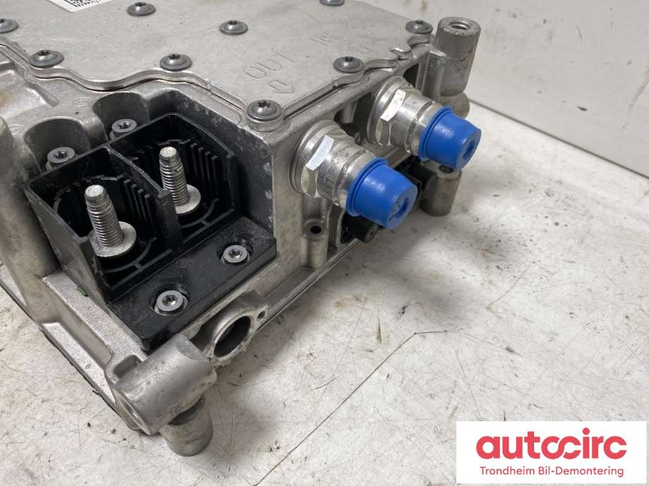 Spenningsregulator til Mercedes EQV 2020-->> (W447) (W447) (PANASONIC|A0003426700|EUV9DA055BK-C|)