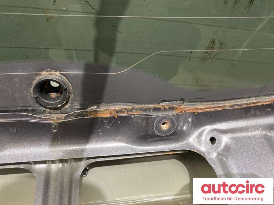 Bakluke stasjonsvogn til Hyundai i40 2012-2017  (...|73700-3Z020|737003Z020|)