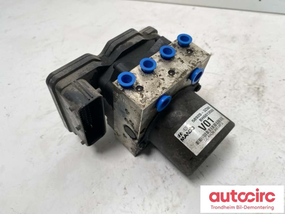 ABS sentral til Hyundai i40, 2012-2017  (MANDO|589203Z500)