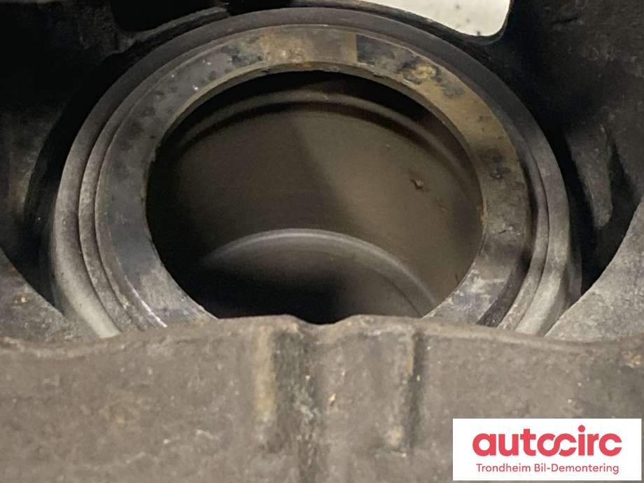 Bremsecaliper høyre foran til Ford Mondeo 2014-2019 (Type V, Fase 1)  (5181341|DG9C2B294AB|)