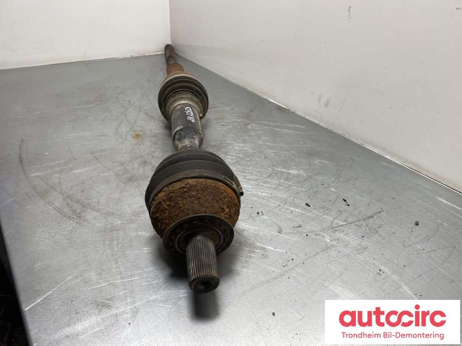 Drivaksel høyre foran, diesel/automat til Volvo XC60 2014-2017 (Type I, Fase 2) (31367563|36051325|)