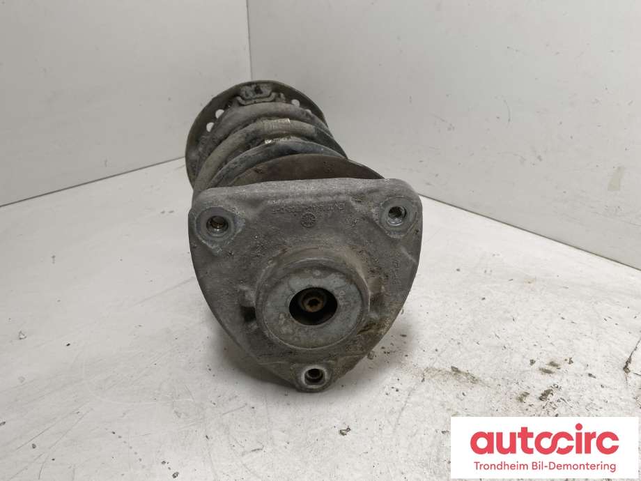 Fjærbein høyre foran til Mercedes B-Klasse 2011-2018 (W246) (W246) (A2463233000|)
