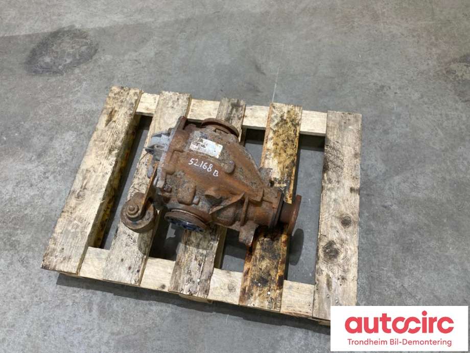 Kardang klokke bak til BMW 3-Serie 1998-2005 (E46) (E46) (UTV: 2,56|33107556669|33 10 7 556 669|)