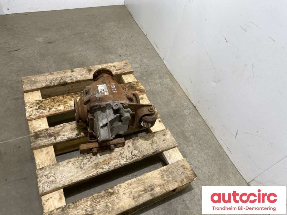 Kardang klokke bak til BMW 3-Serie 1998-2005 (E46) (E46) (UTV: 2,56|33107556669|33 10 7 556 669|)