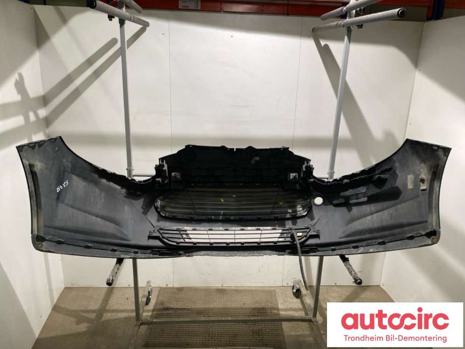 Støtfanger foran til Ford Focus, electric 2012-2018 (5210088|CM5817C831ACPRAA|)