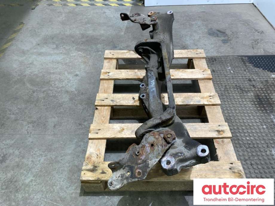 Travers bak til Mitsubishi Lancer 2003-2007  (MR510061|)