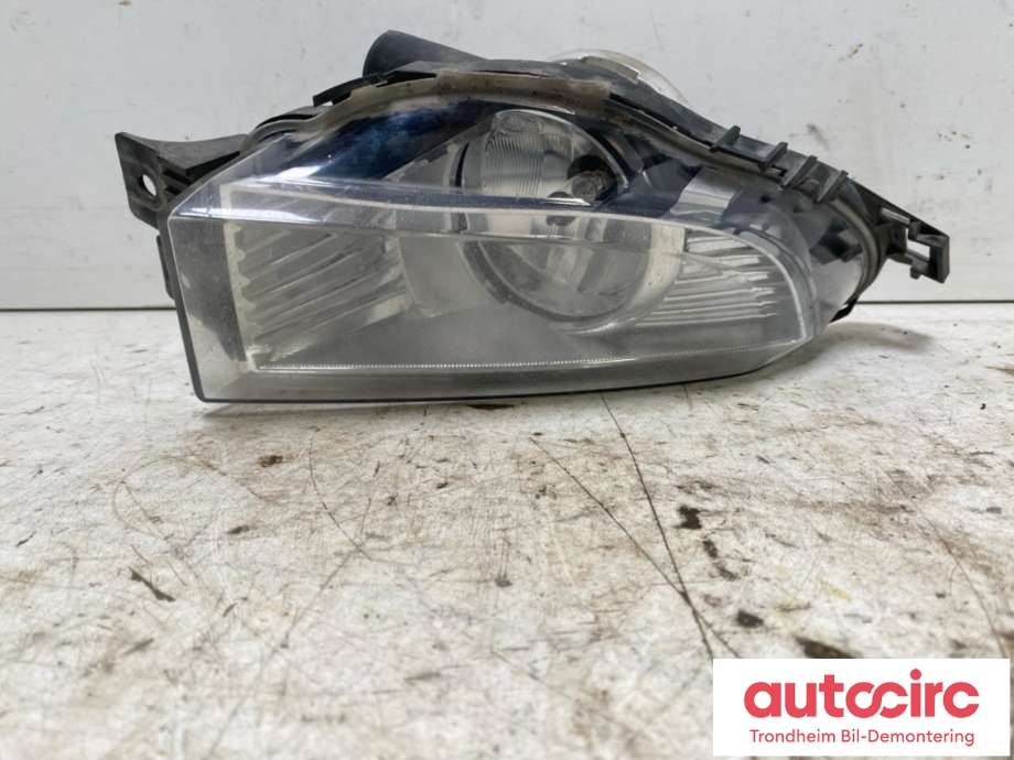 Tåkelykt venstre foran til Opel Insignia A 2009-2014 (GM|13226828|662588537|)