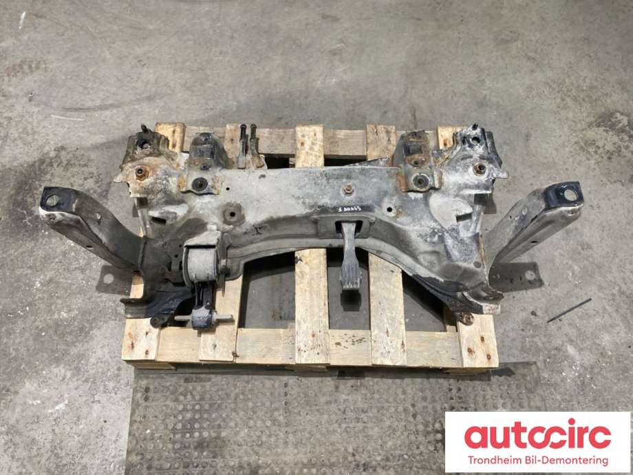 Travers foran hoved til Suzuki Vitara 2015-->> (Type IV)  (45810-61M51|)