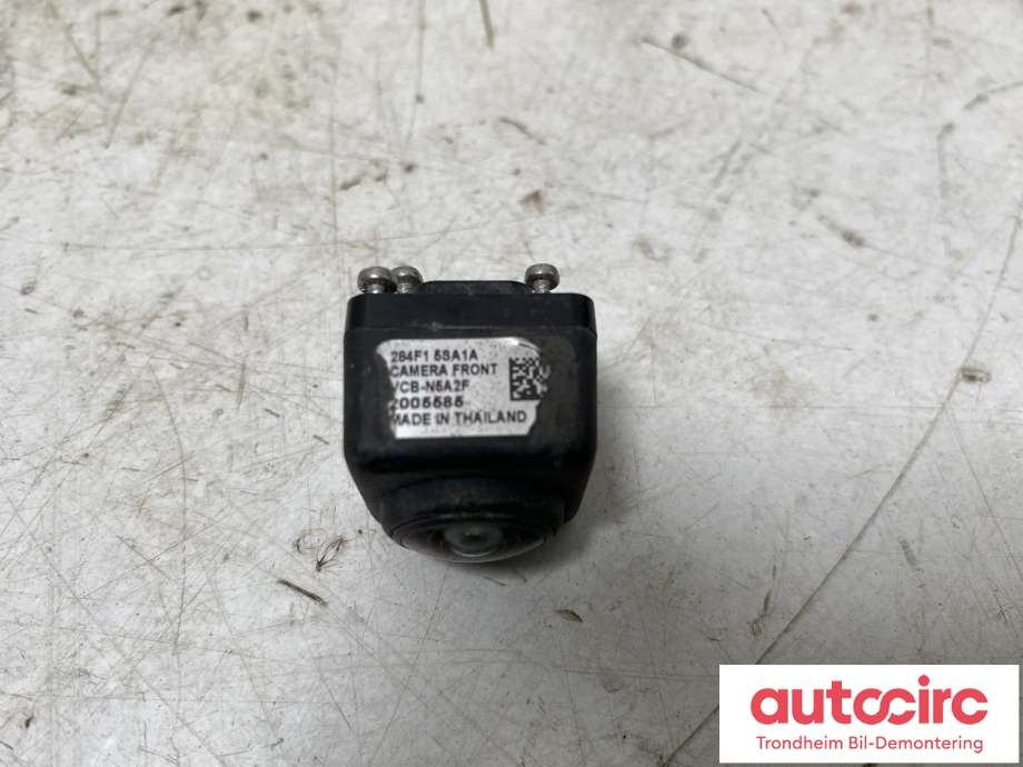 Parkeringskamera foran til Nissan Leaf 2018-->> (Type II)  (..|284F15SA1A|2005585|)