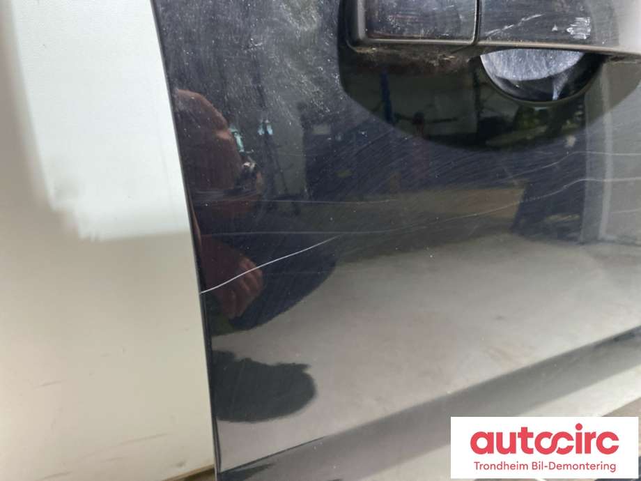 Dør høyre foran til Land Rover Range Rover Sport 2005-2013 (LR016464|AH3220124BA|)