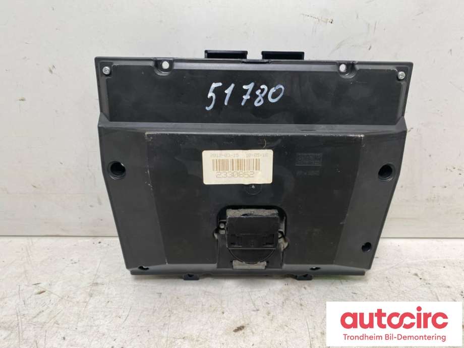 Bilstereo betjeningspanel til Volvo XC70 2008-2013 (Type II, Fase 1)  (..|31795271|)