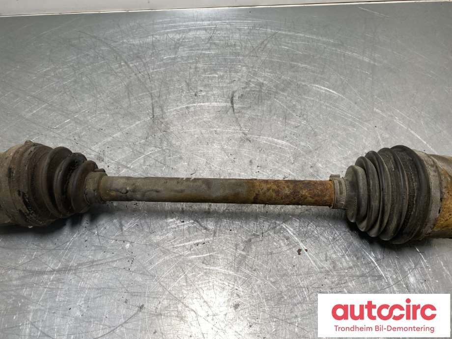 Drivaksel høyre foran, diesel/automat til Land Rover Range Rover Sport 2005-2013  (TDB500100|5H227A684CA|LR072070| 5H227A684CC)
