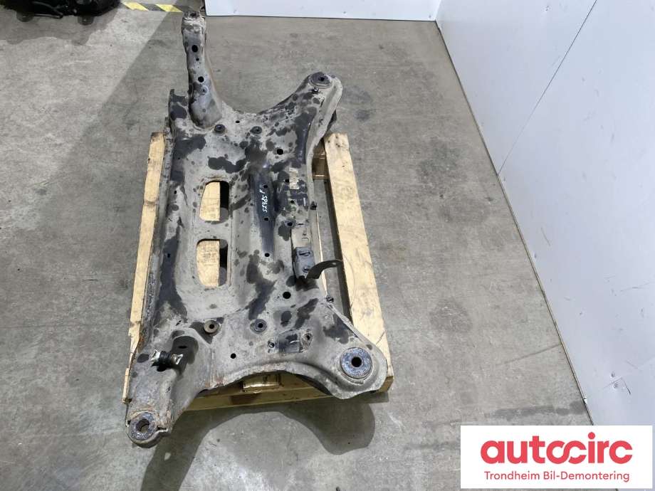 Travers foran hoved til Ford Transit 2014-->>  (..|2572440|KK31-5019-AG|)