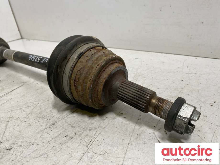 Drivaksel venstre foran, diesel/manuell til Peugeot 308 2013-2021 (Type II)  (9677561480|9820471280|1610205580)