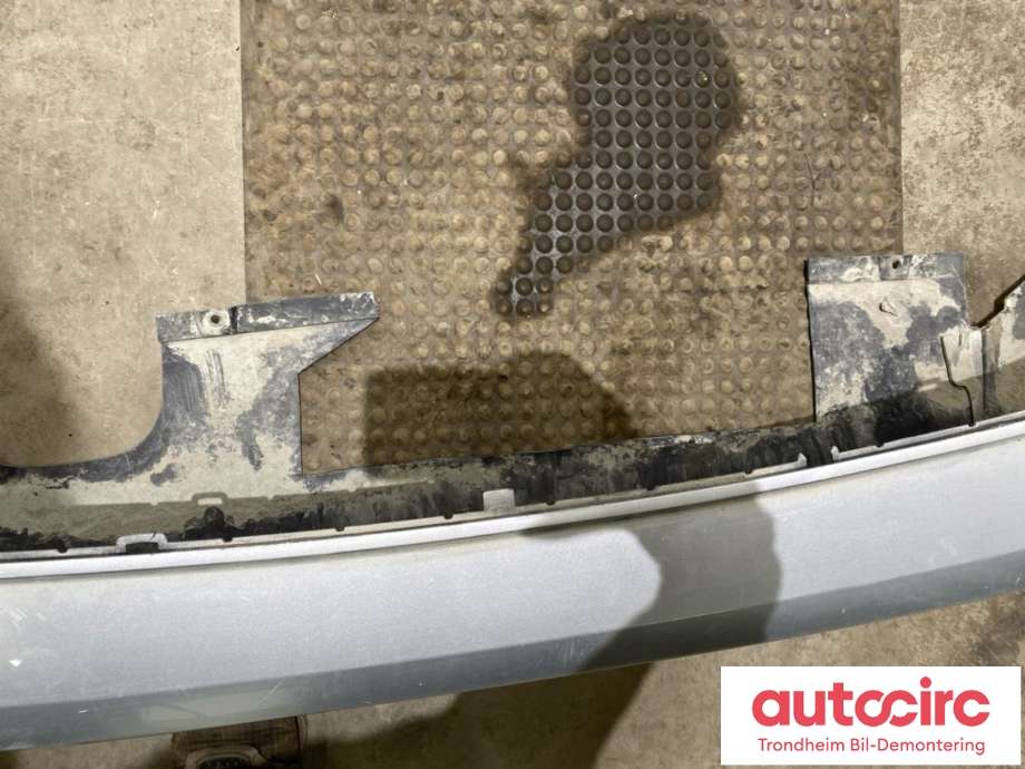 Støtfanger bak til Peugeot 308 2013-2021 (Type II)  (1611608980|1611608880|)