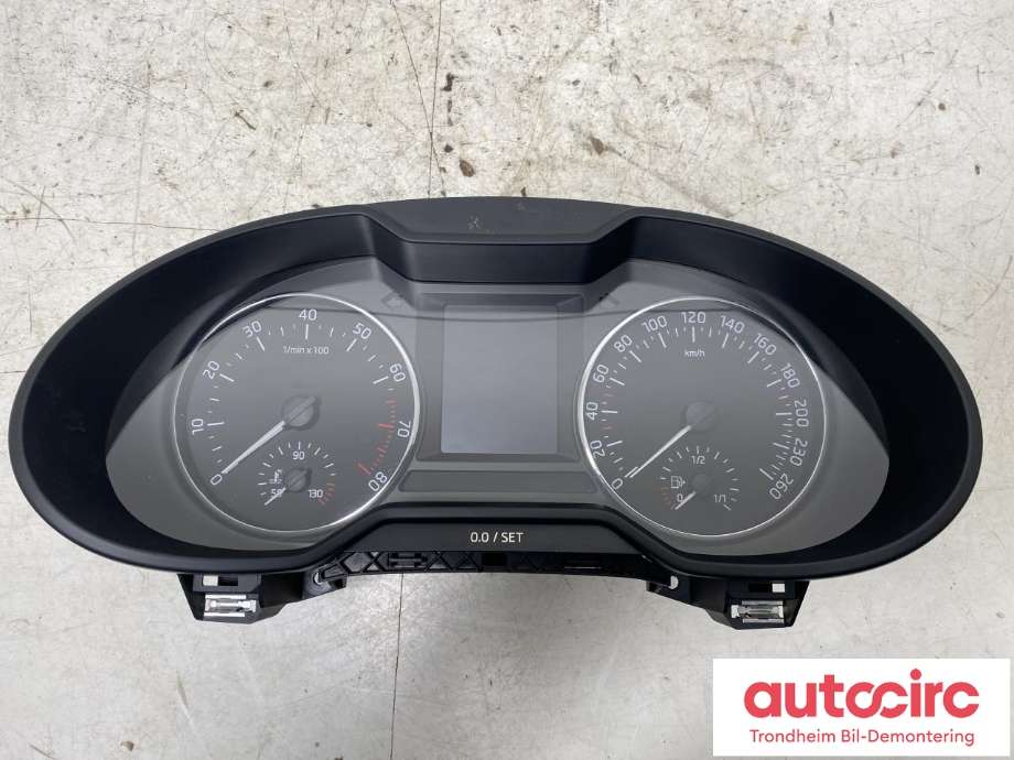 Instrumentpanel til Škoda Octavia, 2013-2016 (Type III, Fase 1)  (VDO|5E0920750C)