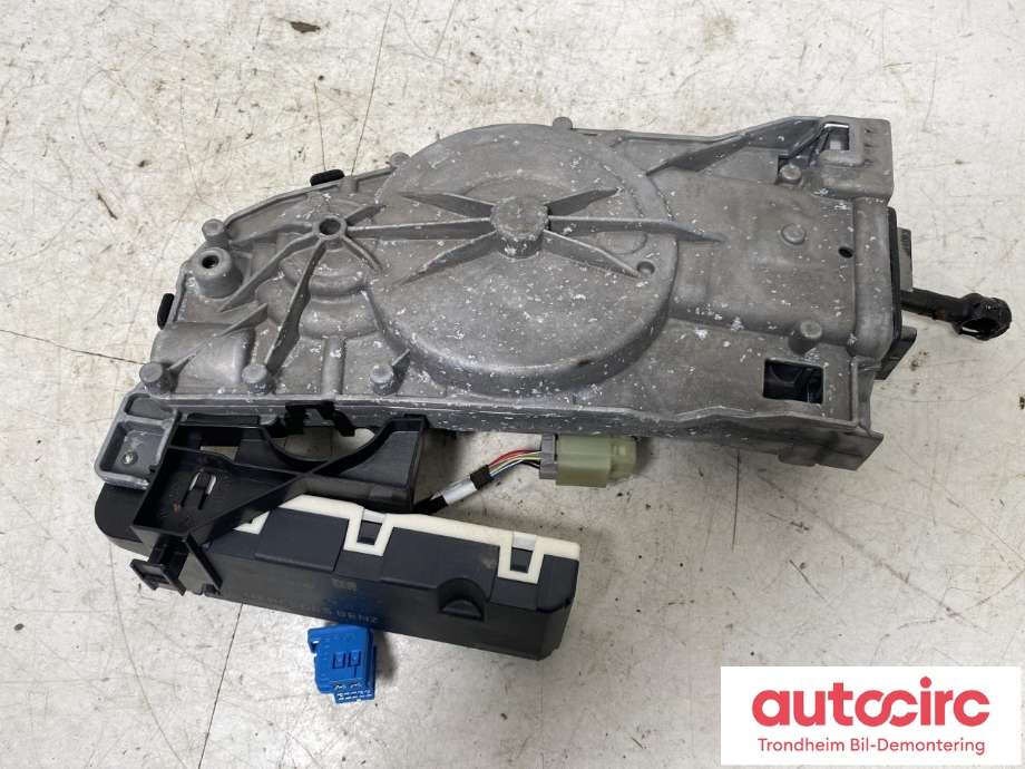 Baklukeåpner motor til Mercedes EQC 2019-->>  (..|A2139000500|A0997602402|A0999064703)