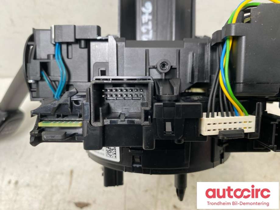 Bryter combi til Škoda Octavia 2013-2016 (Type III, Fase 1)  (WAG|5Q0953507HB| 5Q0953549E| 5Q0953513AN|)